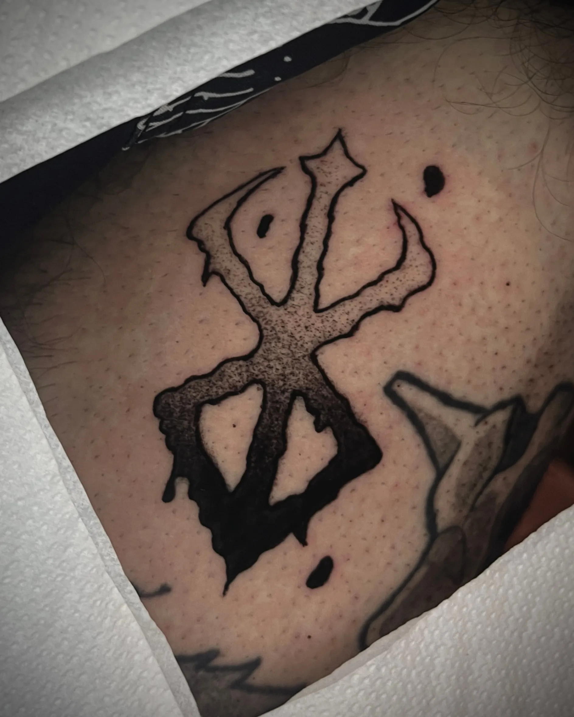 Tatouage réalisé par Lux
