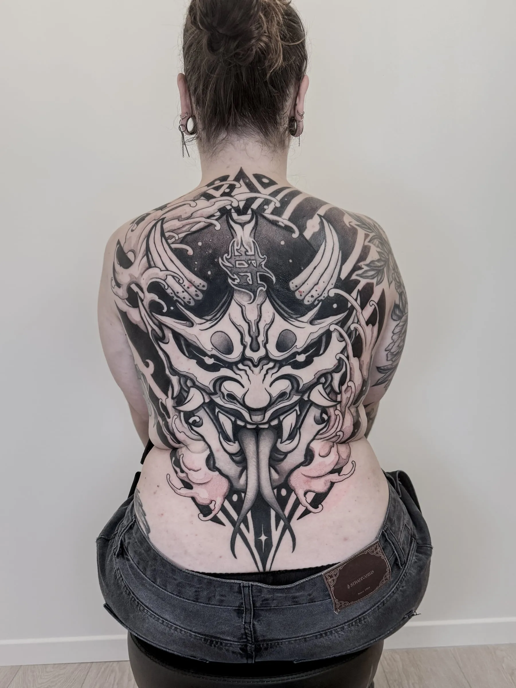 Tatouage réalisé par Aks