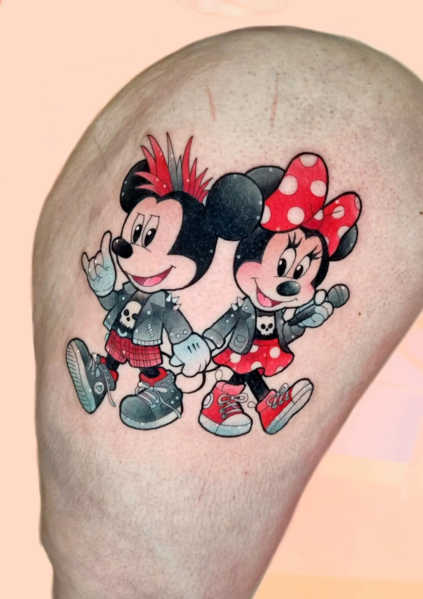 Tatouage réalisé par Lunie