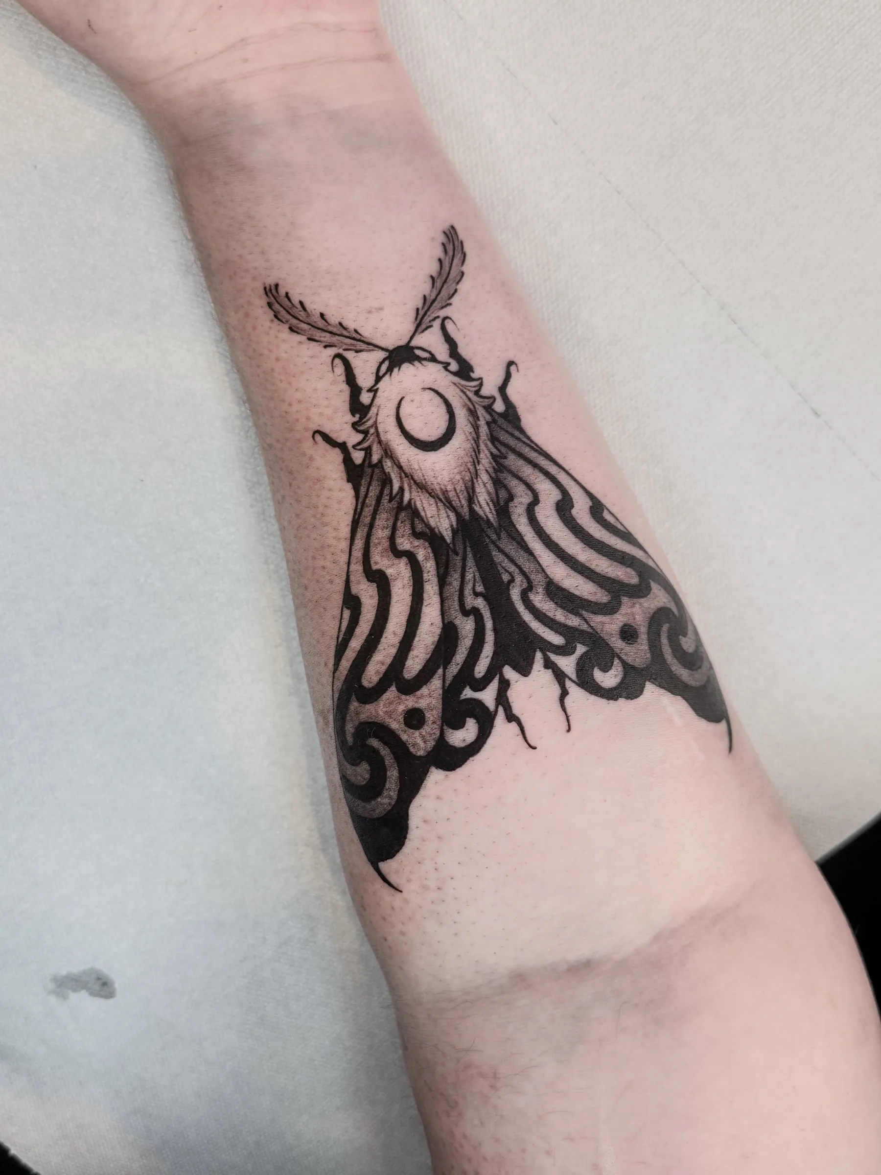Tatouage réalisé par Aks
